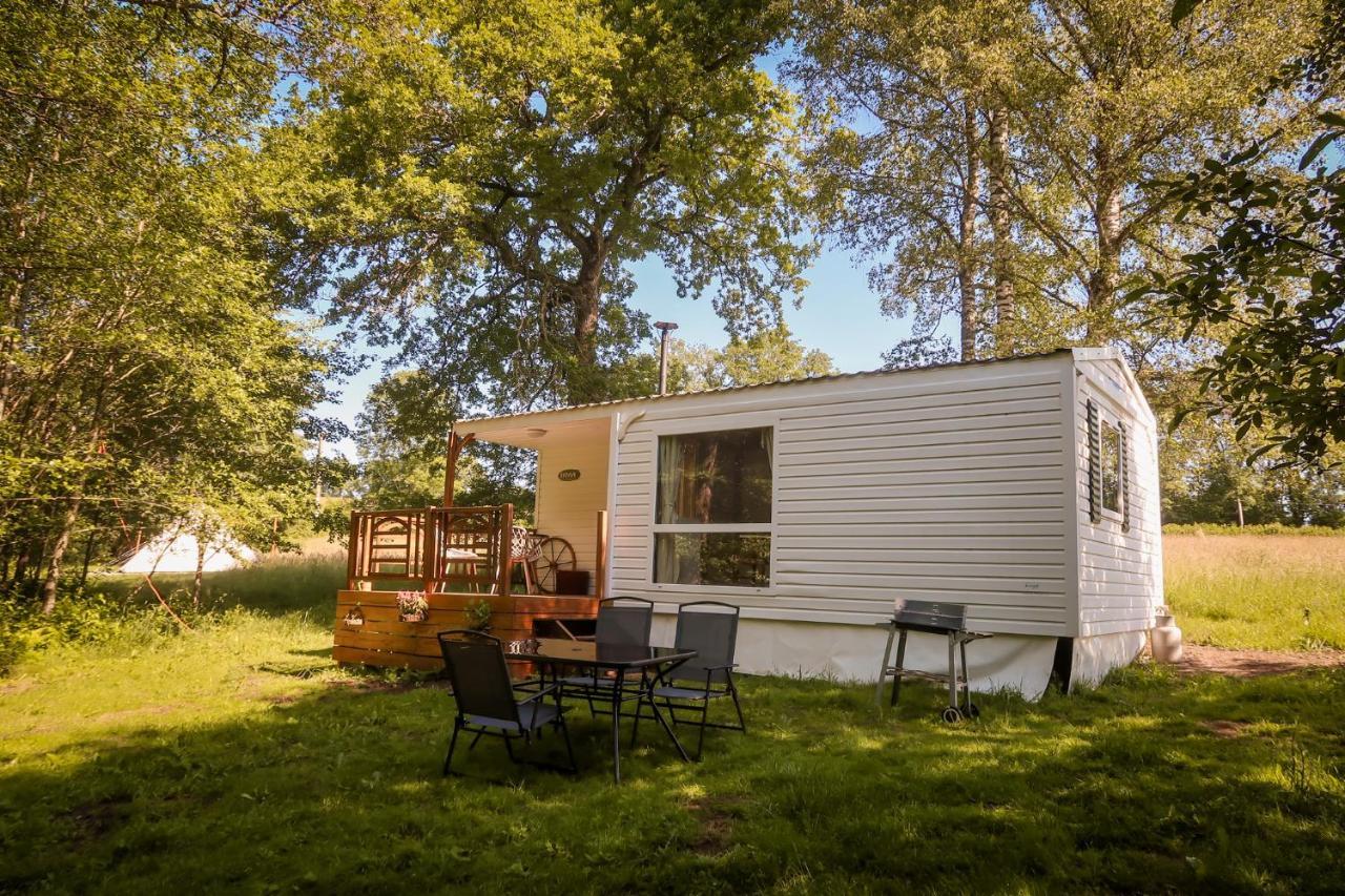 Mini-Glamping En Auvergne Villa Sainte-Christine  Exterior foto