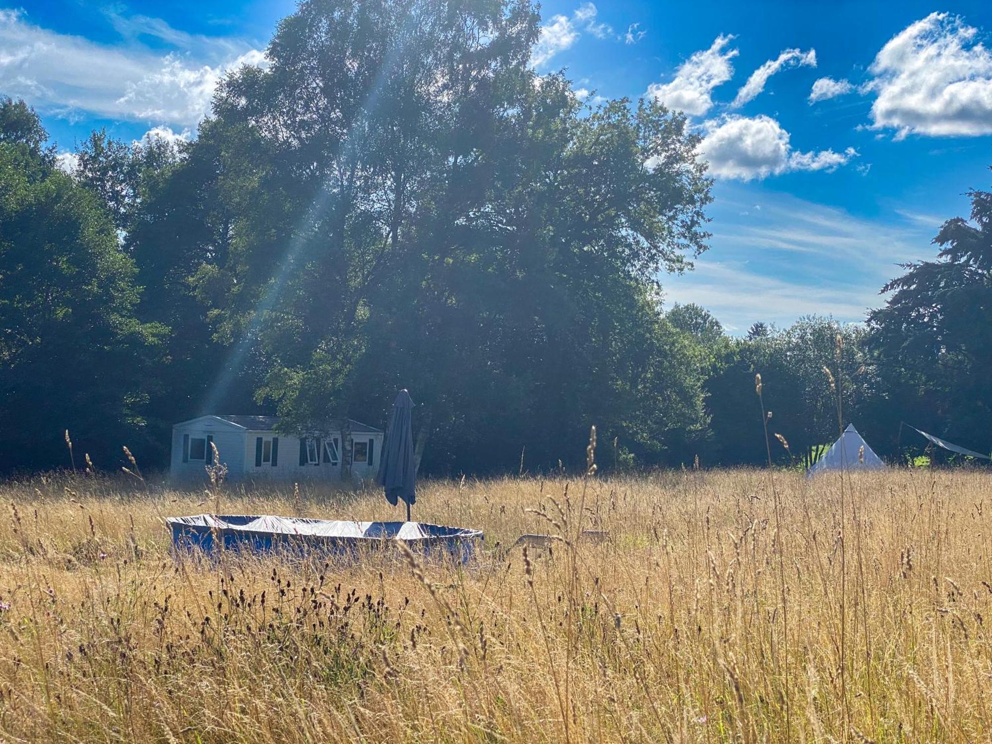 Mini-Glamping En Auvergne Villa Sainte-Christine  Exterior foto